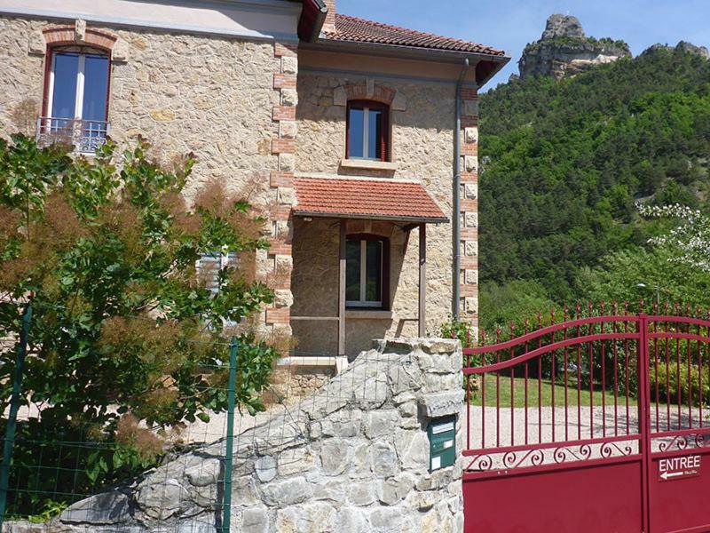 Villa La Muse Мостюежуль Экстерьер фото